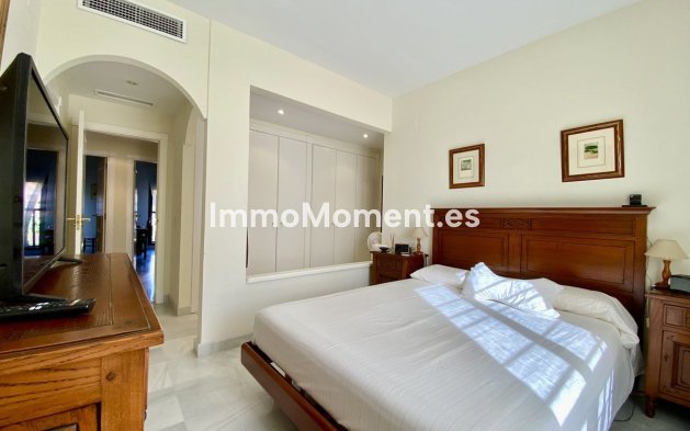 Resale - Apartment - Estepona - New Golden Mile