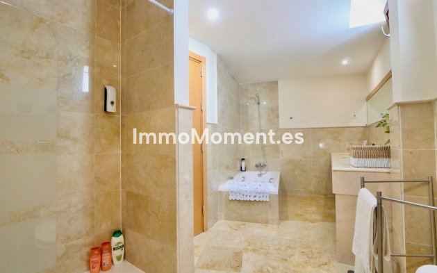 Wiederverkauf - Wohnung - Marbella - Altos de los Monteros