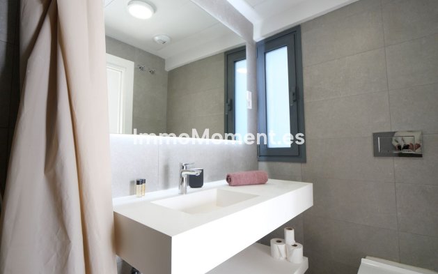 Resale - Apartment - Mijas - La Cala de Mijas