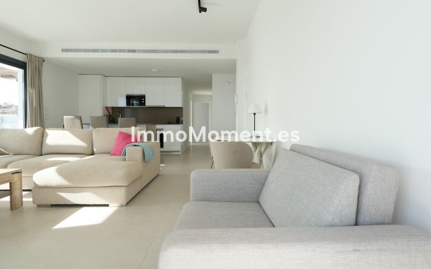 Resale - Apartment - Mijas - La Cala de Mijas