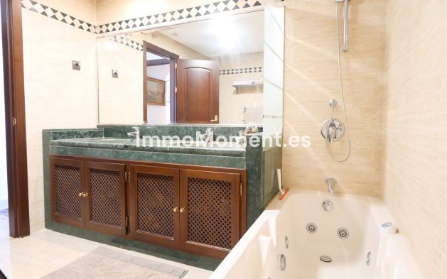 Revente - Appartement - Marbella - La Mairena