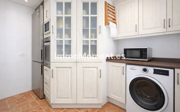 Wiederverkauf - Wohnung - Estepona  - Estepona Centro