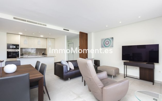 Wiederverkauf - Wohnung - Marbella - Nueva Andalucía