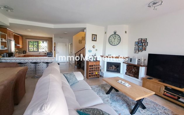 Revente - Maison mitoyenne - Intérieur                       - Lauro Golf