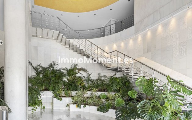 Wiederverkauf - Wohnung - Marbella - Puerto Banús