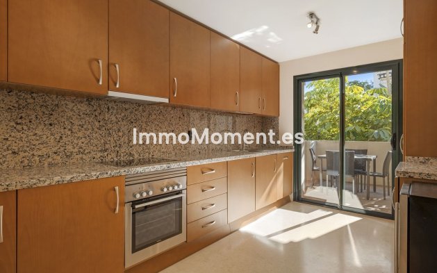 Reventa - Apartamento - Benahavís - Benahavís Centro