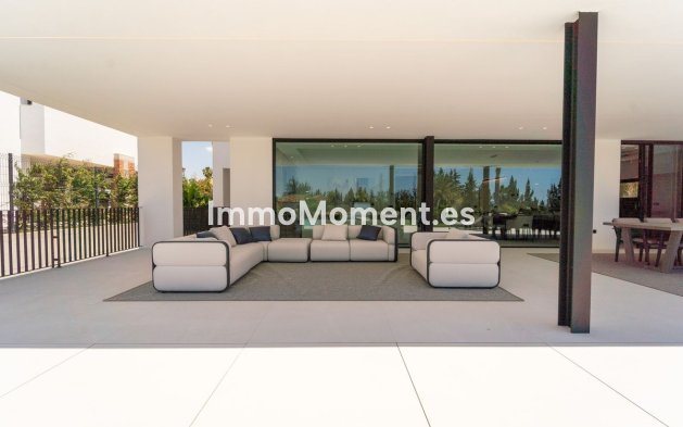 Wiederverkauf - Villa - Marbella - Nueva Andalucía