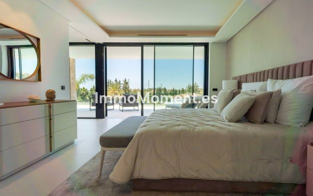 Wiederverkauf - Villa - Marbella - Nueva Andalucía