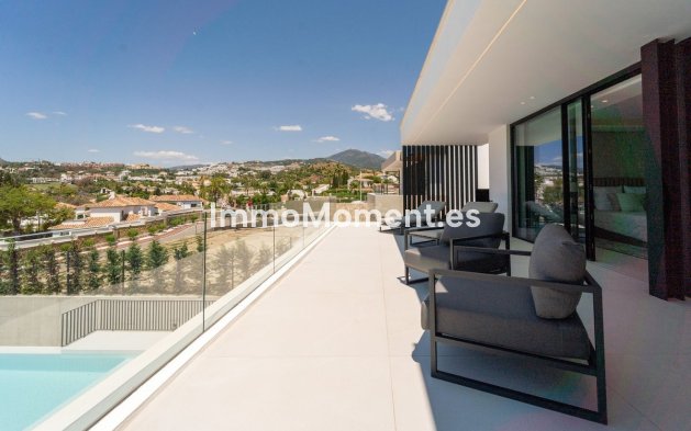 Wiederverkauf - Villa - Marbella - Nueva Andalucía