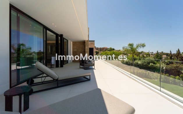 Wiederverkauf - Villa - Marbella - Nueva Andalucía