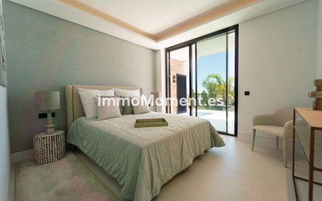 Wiederverkauf - Villa - Marbella - Nueva Andalucía