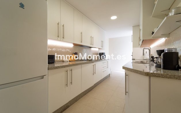 Revente - Appartement - Marbella - Elviria