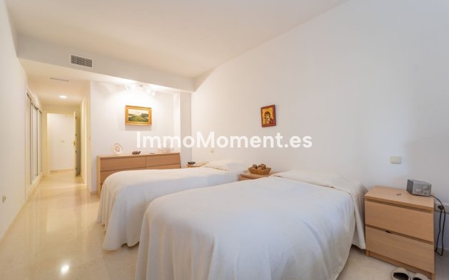 Revente - Appartement - Marbella - Elviria