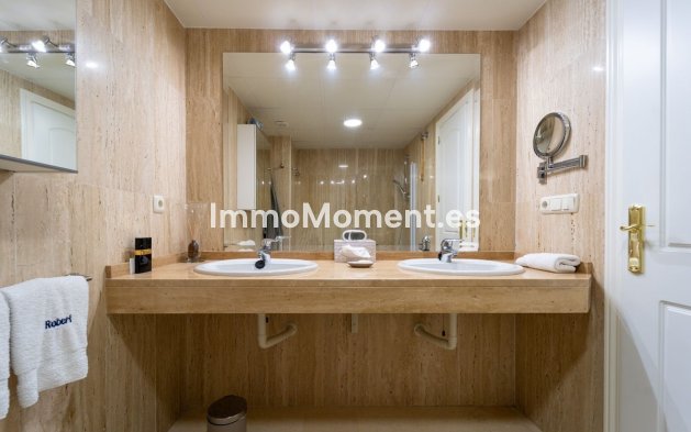 Revente - Appartement - Marbella - Elviria