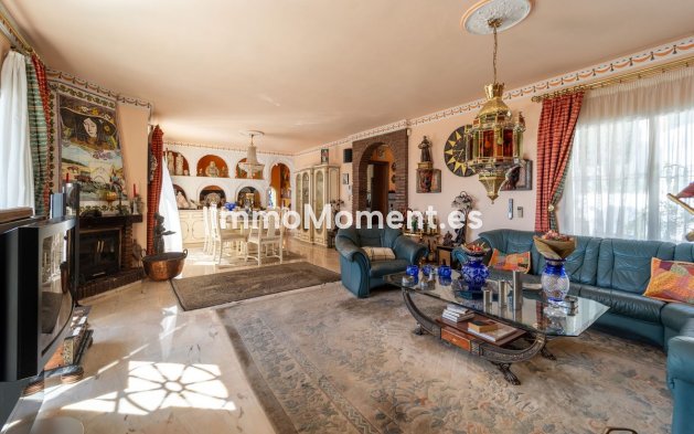 Wiederverkauf - Villa - Benalmadena - Torremuelle