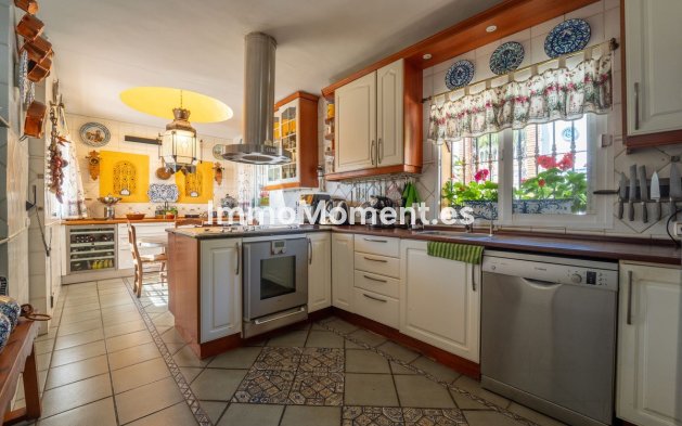 Wiederverkauf - Villa - Benalmadena - Torremuelle