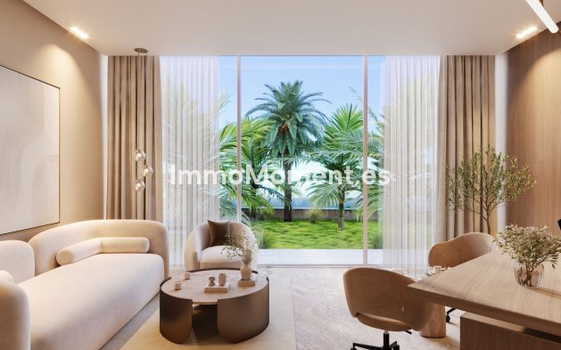 Revente - Villa - Marbella - Altos de los Monteros