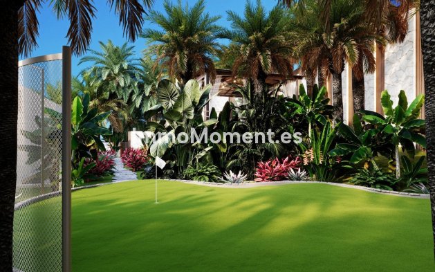 Revente - Villa - Marbella - Altos de los Monteros