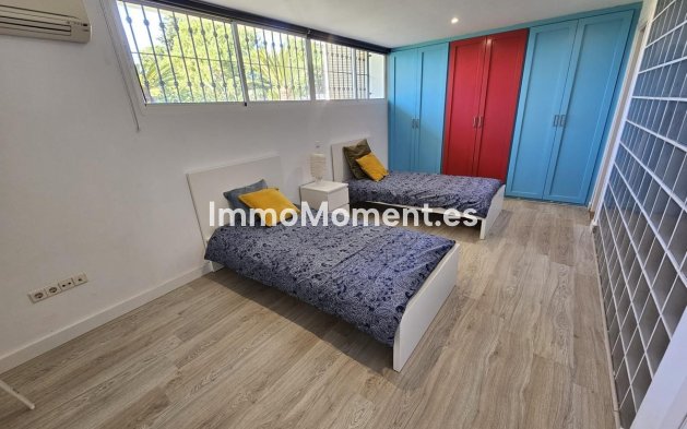 Revente - Villa - Benalmadena - Benalmadena Centro