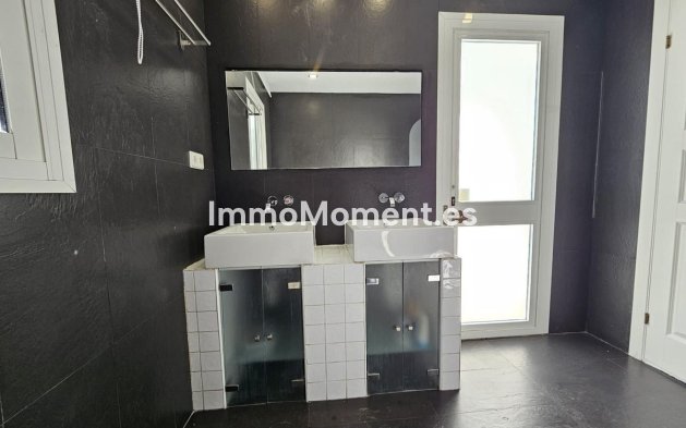 Revente - Villa - Benalmadena - Benalmadena Centro