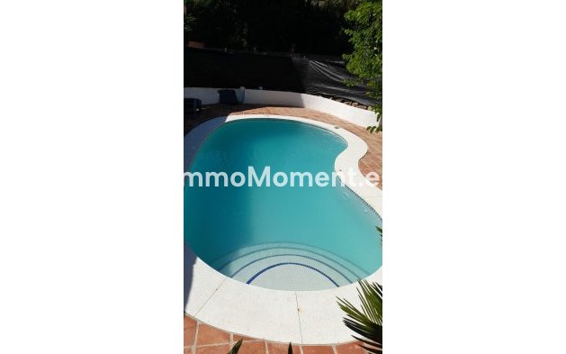 Revente - Villa - Benalmadena - Benalmadena Centro