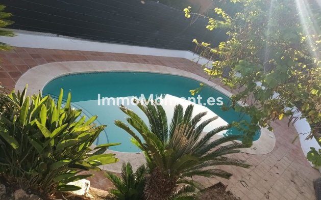 Revente - Villa - Benalmadena - Benalmadena Centro