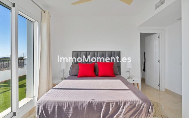 Resale - Apartment - Mijas - Calahonda