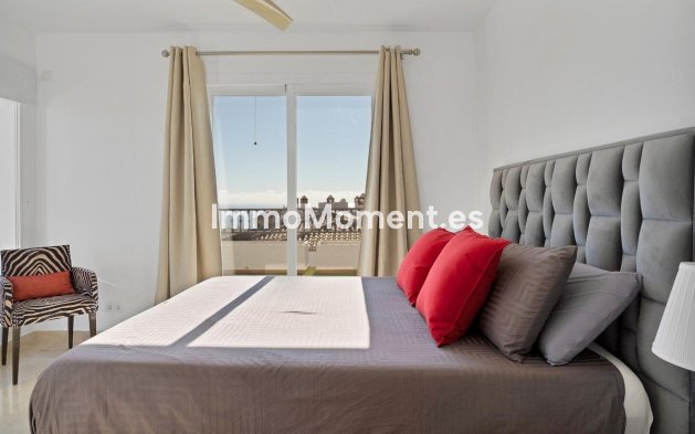 Resale - Apartment - Mijas - Calahonda