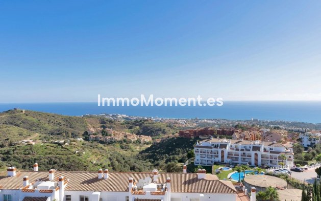 Resale - Apartment - Mijas - Calahonda