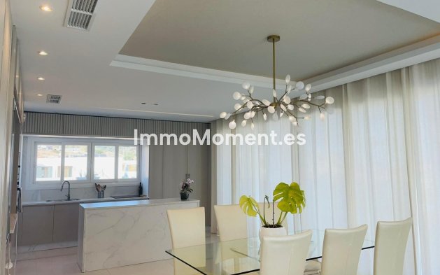 Revente - Villa - Benalmadena - Benalmadena Centro