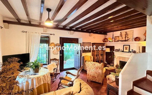 Revente - Maison de campagne - Intérieur                       - Alora