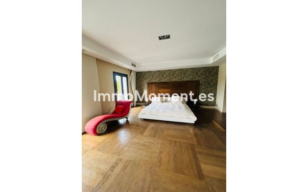 Reventa - Villa independiente - Sotogrande - San Roque Club