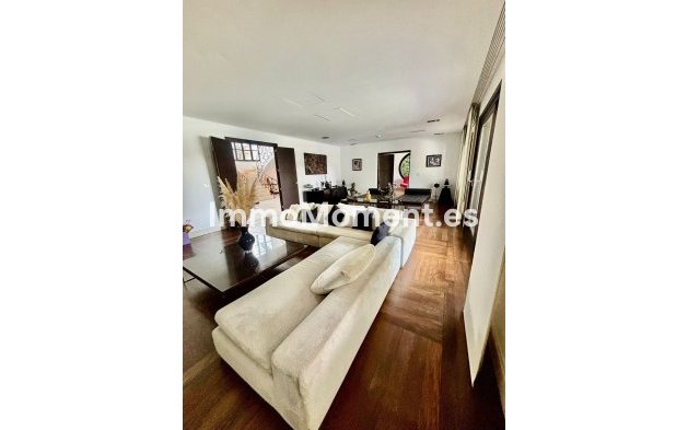 Reventa - Villa independiente - Sotogrande - San Roque Club
