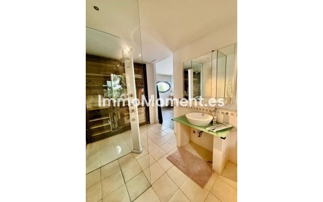 Reventa - Villa independiente - Sotogrande - San Roque Club