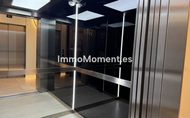 Wiederverkauf - Wohnung - Málaga