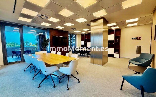 Wiederverkauf - Wohnung - Málaga