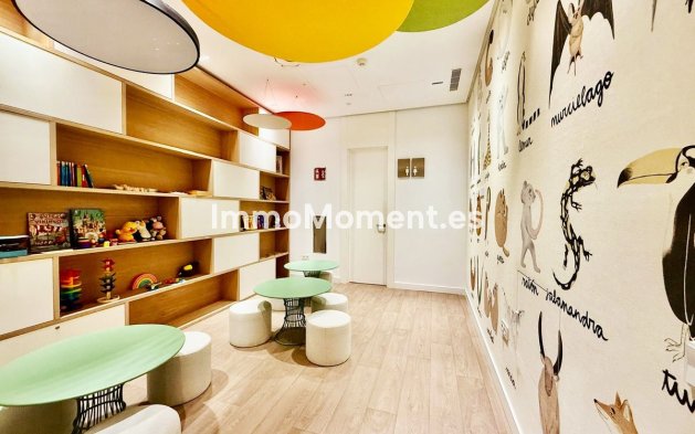 Wiederverkauf - Wohnung - Málaga