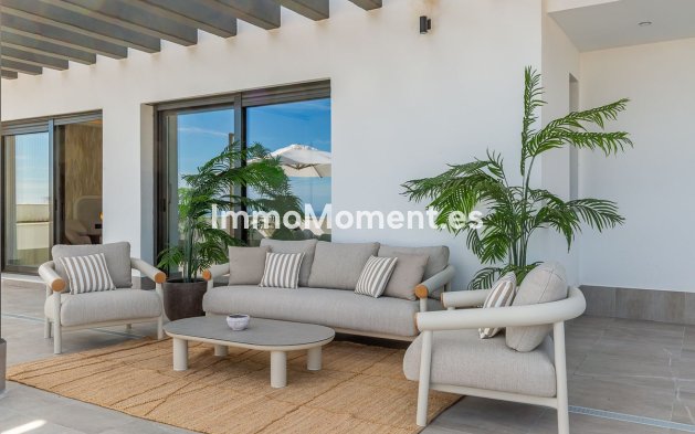 Revente - Villa - Benalmadena - Benalmadena Centro