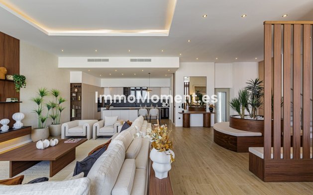 Revente - Villa - Benalmadena - Benalmadena Centro