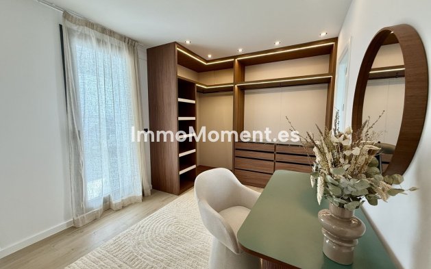 Revente - Villa - Benalmadena - Benalmadena Centro