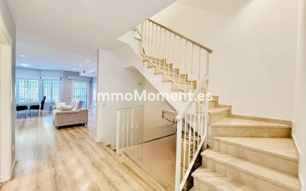 Reventa - Adosado - Interior  - Alhaurín de la Torre