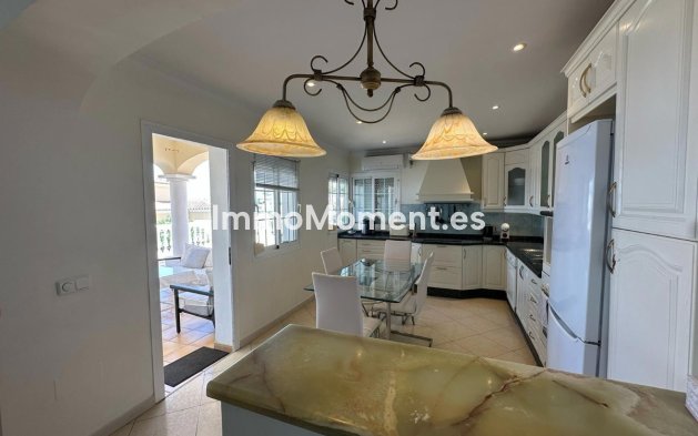 Resale - Villa - Mijas - Mijas Centro