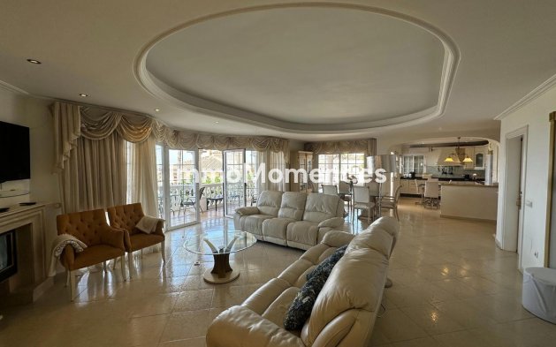 Resale - Villa - Mijas - Mijas Centro