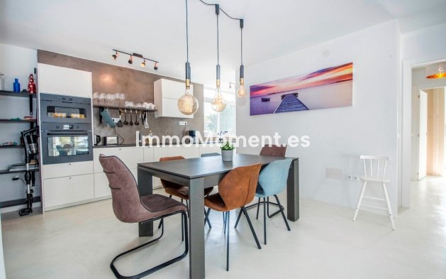 Wiederverkauf - Wohnung - Marbella - Elviria