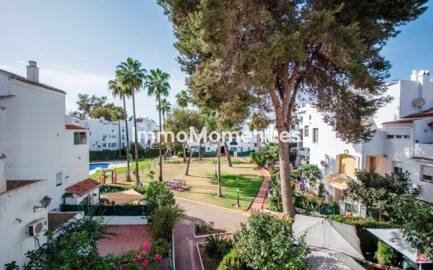 Wiederverkauf - Wohnung - Marbella - Elviria