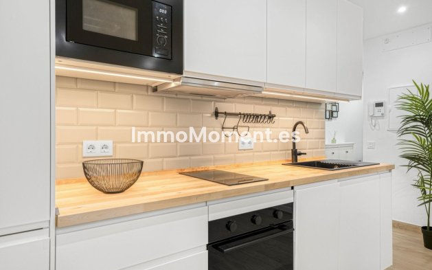 Wiederverkauf - Wohnung - Torremolinos - La Carihuela