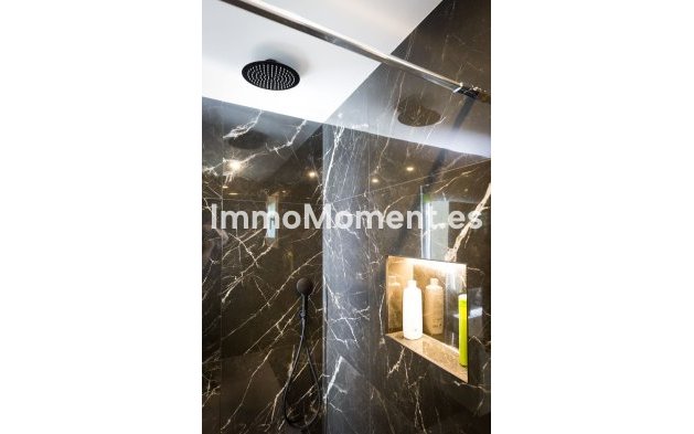 Reventa - Apartamento - Marbella - Nueva Andalucía