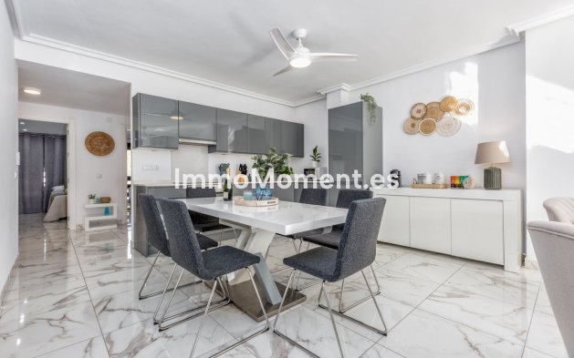 Wiederverkauf - Wohnung - Marbella - Nueva Andalucía