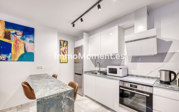 Wiederverkauf - Wohnung - Marbella - Puerto Banús