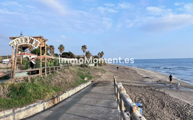 Resale - Apartment - Marbella - Las Chapas